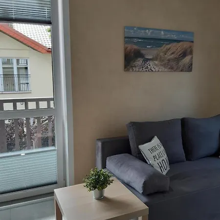 公寓 Sloneczne - 200 M Od Morza, Z Parkingiem 罗威