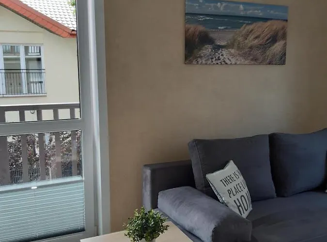 Apartament Słoneczne - 200 M Od Morza, Z Parkingiem Rowy (Pomerania)