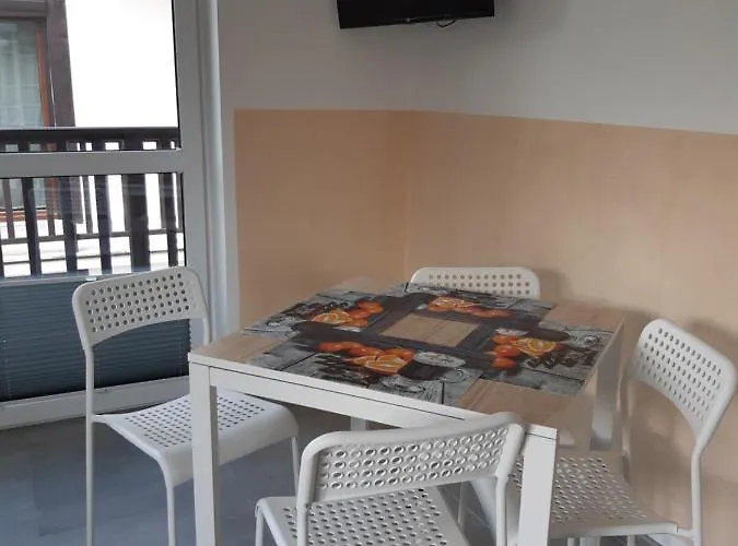 Sloneczne - 200 M Od Morza, Z Parkingiem Апартаменты